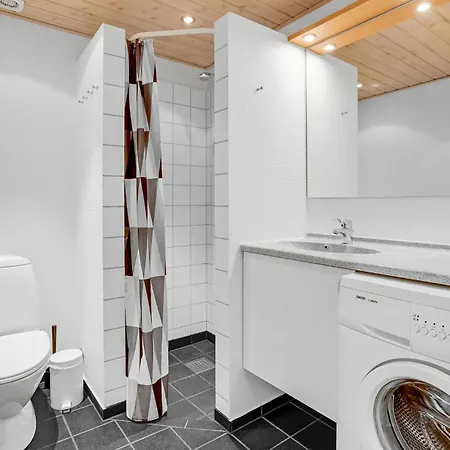 Stunning In With Kitchen