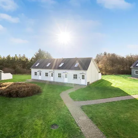 Ferienhaus Awesome In *