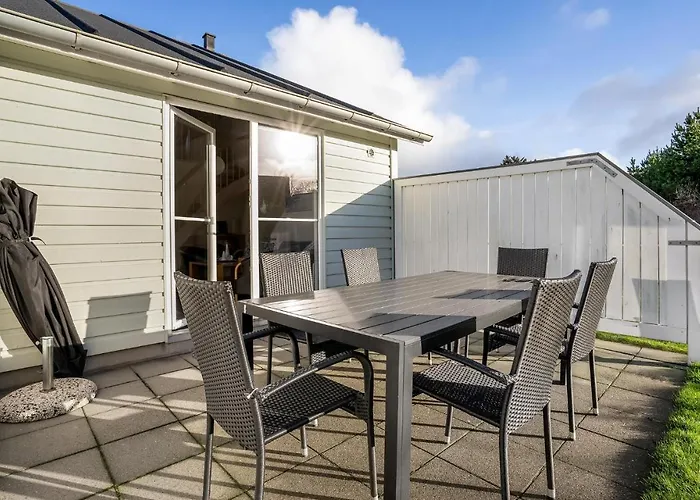 Awesome In Norre Nebel